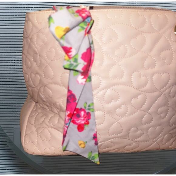 Betsey Johnson Pink Quilted Embroidered Hearts Roses Lining Shoulder Bag Large - Picture 5 of 12